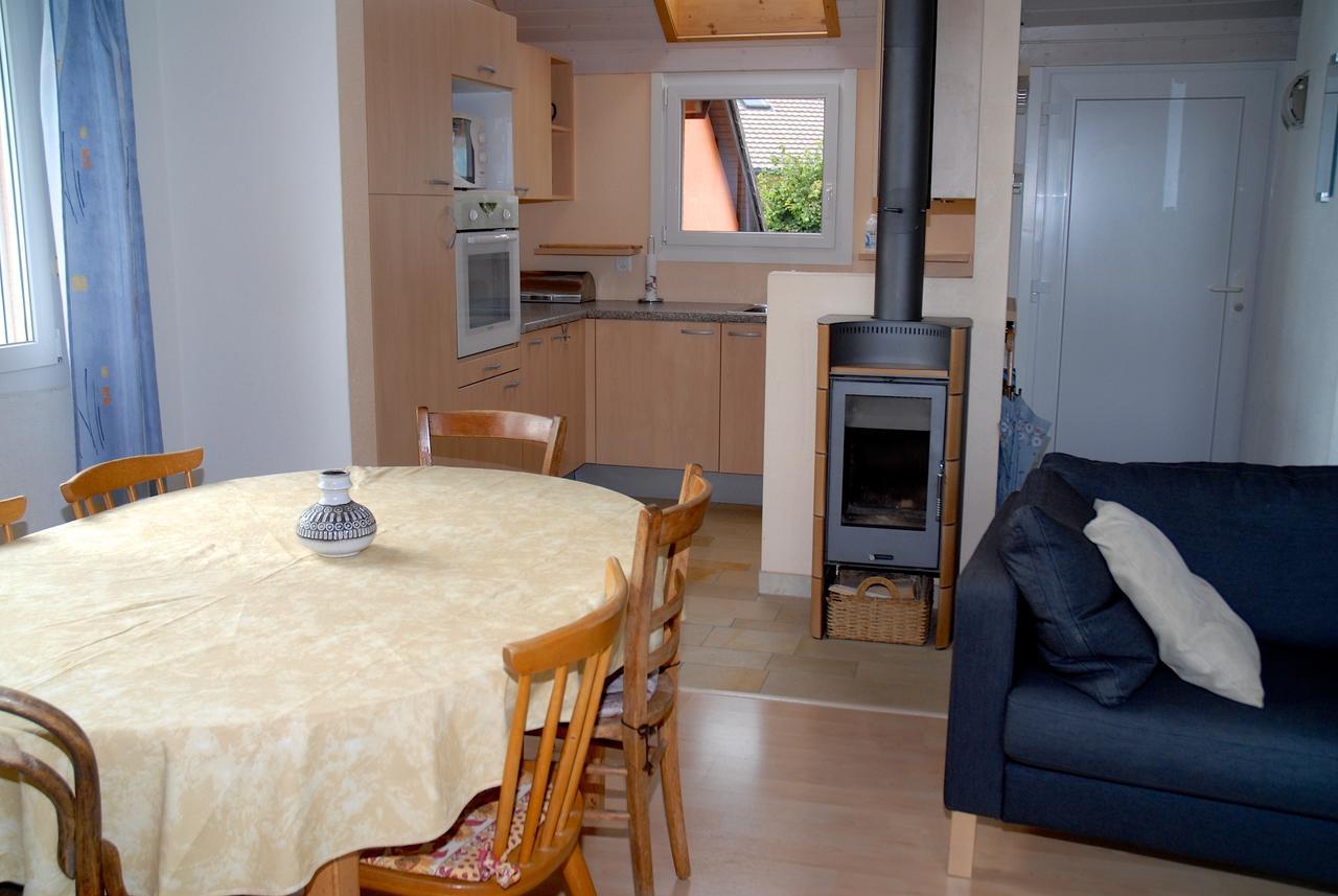 Appartment Aux Lilas Les Geneveys-sur-Coffrane Zewnętrze zdjęcie